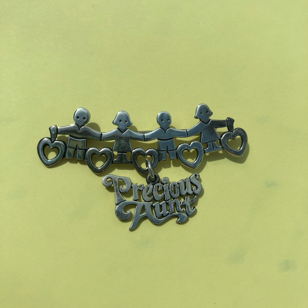 James Avery precious Aunt Charm & Children Pin
